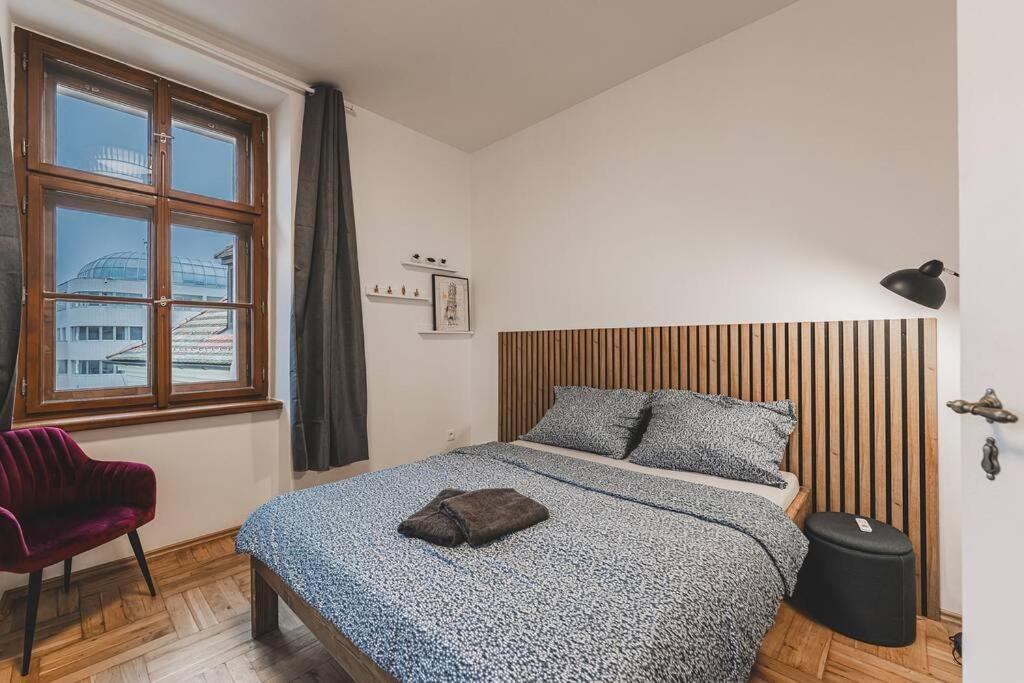 Carolina'S Yoga Apartment Hradec Králové Extérieur photo